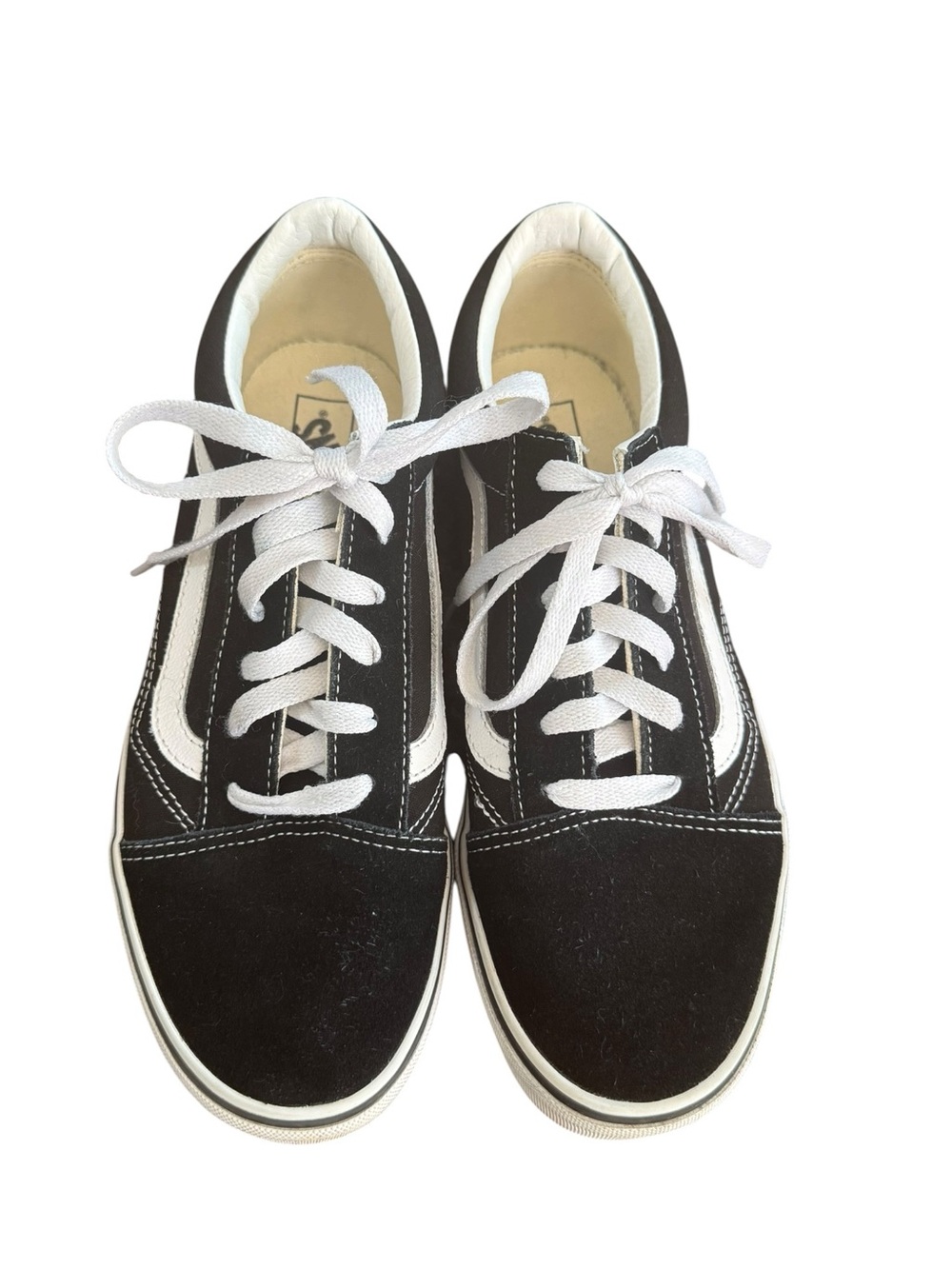 Vans Kids Black and White Old Skool Sneakers Worn Once e